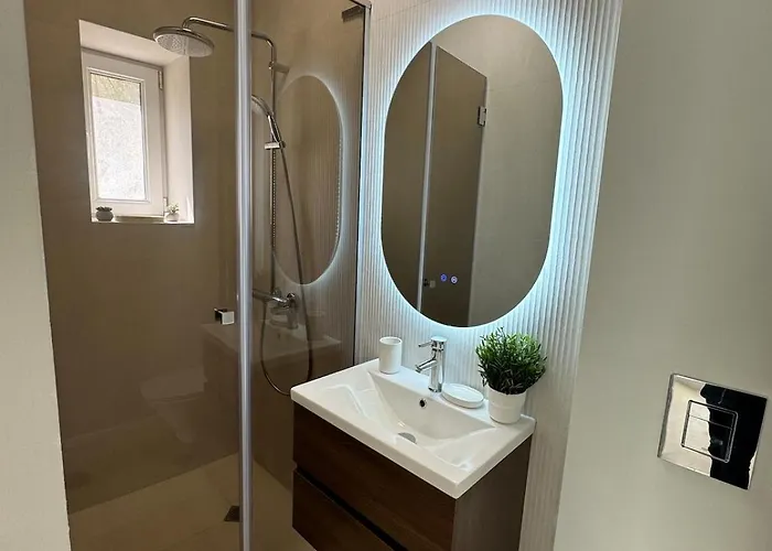 Heart Of Varna, Close To The Sea * Warna