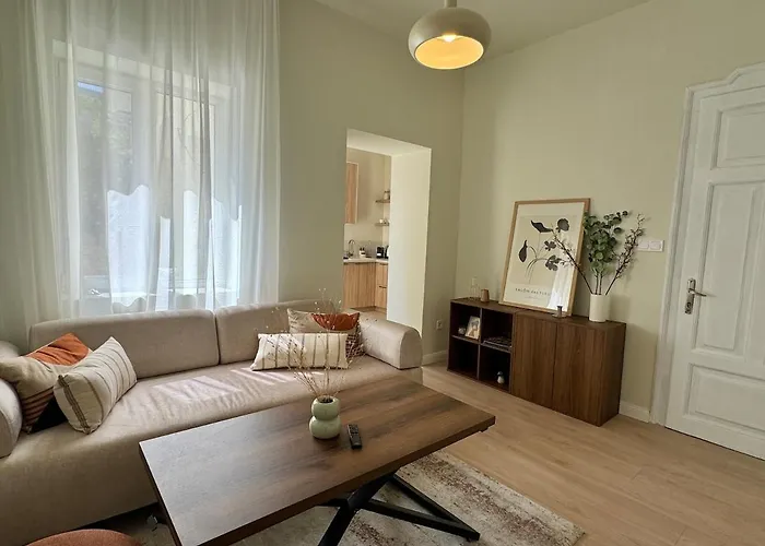 Heart Of Varna, Close To The Sea * Warna